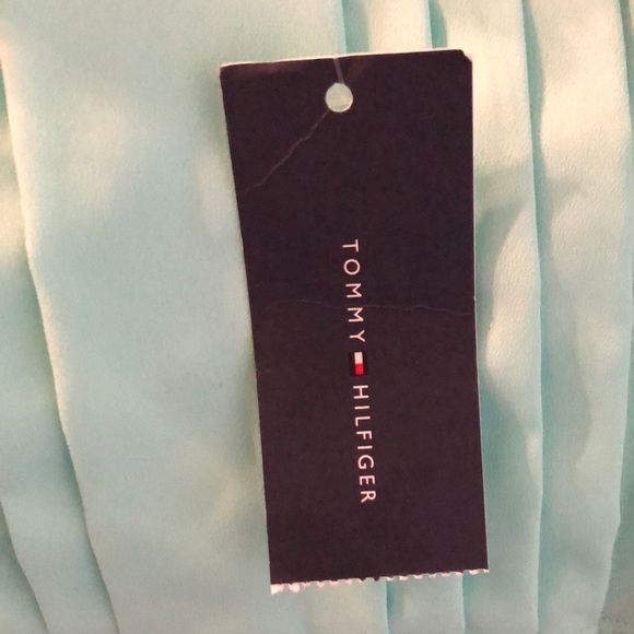 Tommy Hilfiger, NWT, size M, sleeveless top - Picture 8 of 8